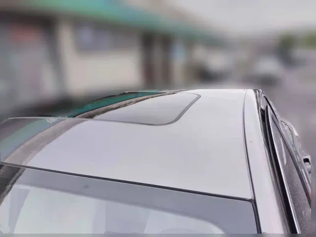 Roewe D7 — Фото автомобиля 6