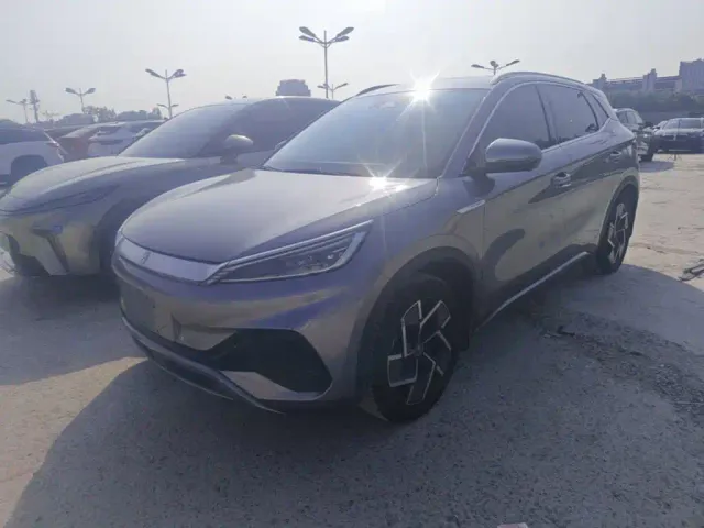 Фотография автомобиля — BYD Yuan PLUS