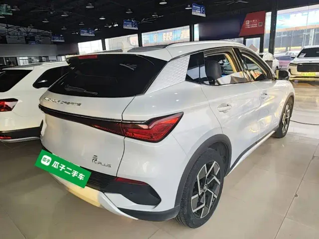 BYD Yuan PLUS — Фото автомобиля 6