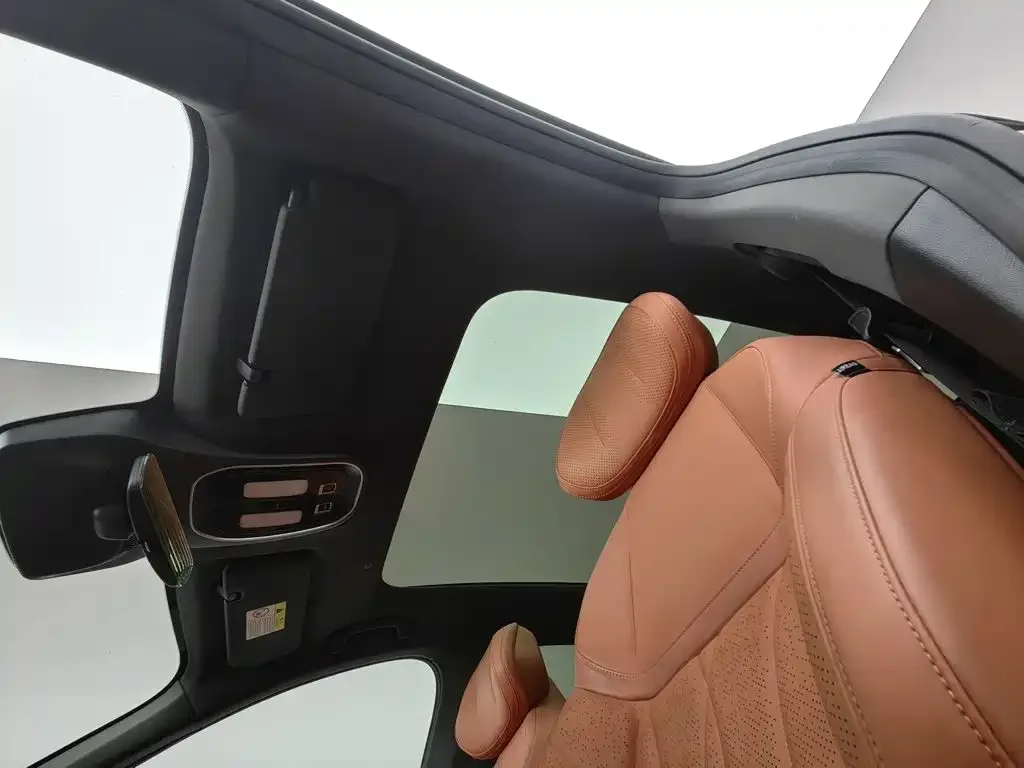 Deepal Deepal S07 2024 215Max Qiankun Intelligent Driving ADS SE Range Extender — Фото автомобиля 14