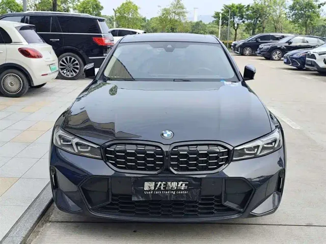 BMW 3 Series — Фото автомобиля 2
