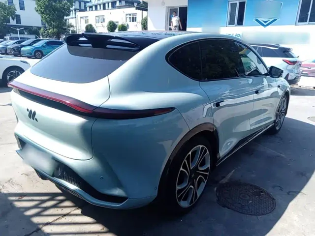 IM Motors IM LS7 — Фото автомобиля 6