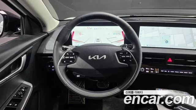 Kia EV6 — Фото автомобиля 13