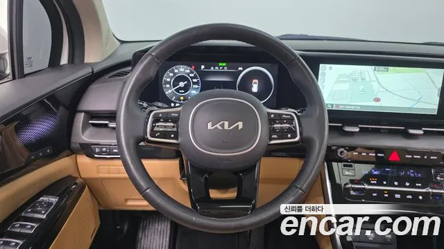 Kia Canival — Фото автомобиля 15