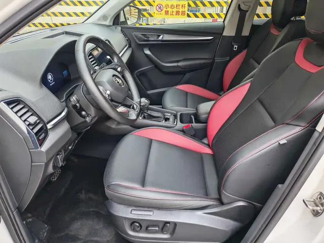 Škoda Karoq 2022 TSI280 Luxury Edition — Фото автомобиля 4
