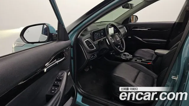 Kia Seltos Новый Seltos Бензин 2.0 2WD — Фото автомобиля 10