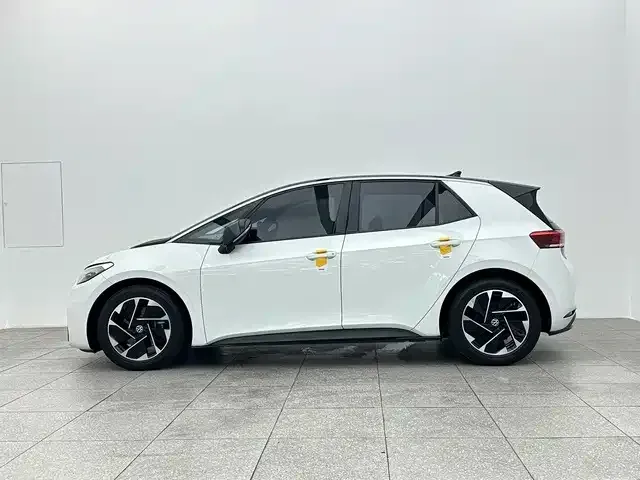 Volkswagen ID.3 — Фото автомобиля 8