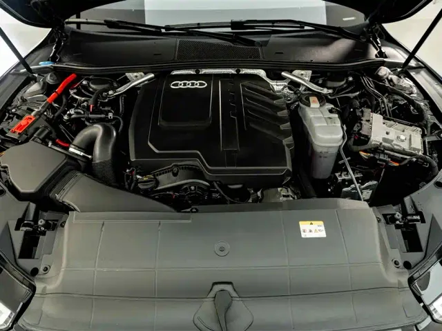 Audi A7L — Фото автомобиля 25