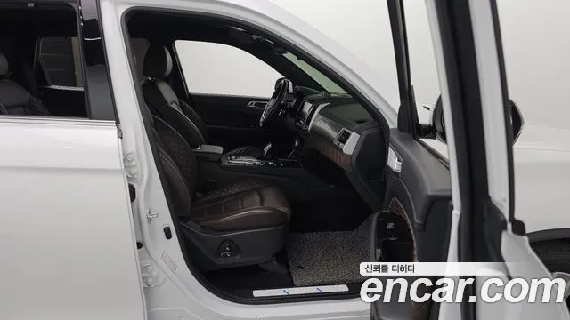 KG_Mobility_Ssangyong Rexton All Rexton Дизель 2.2 4WD — Фото автомобиля 9