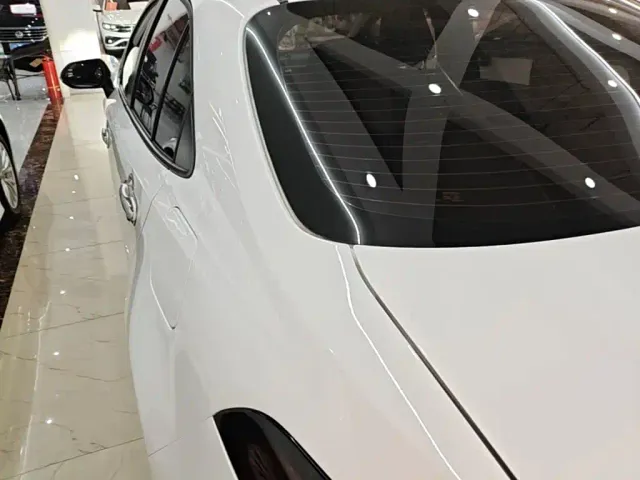Toyota Corolla — Фото автомобиля 4