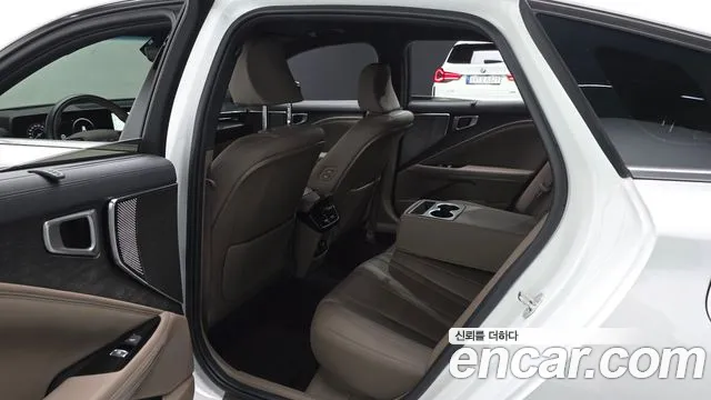Kia K8 2.5 Бензин 2WD — Фото автомобиля 8