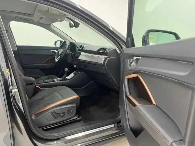 Audi Audi Q3 2022 35 TFSI Fashion Elegance — Фото автомобиля 10