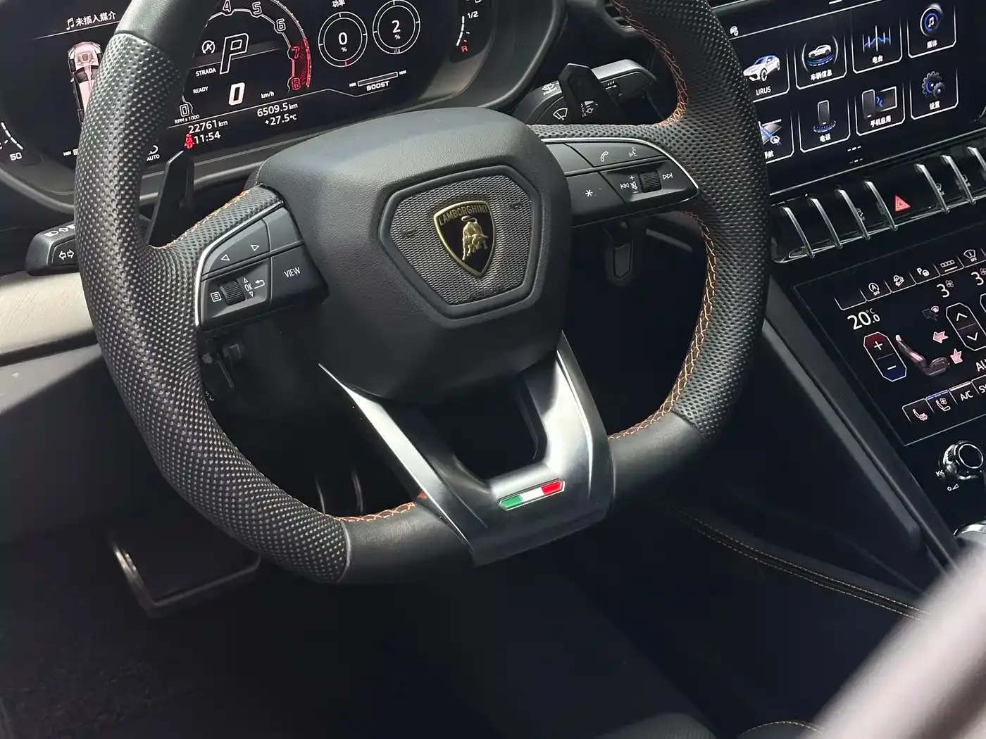 Lamborghini Urus 2023 4.0T V8 S — Фото автомобиля 6