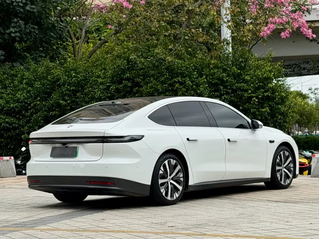 Nio ET7 — Фото автомобиля 17