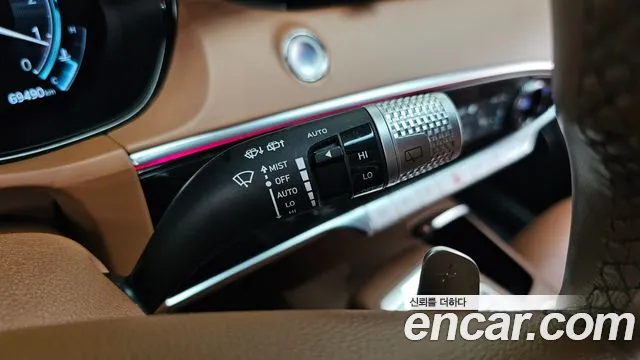 Genesis GV70 — Фото автомобиля 28