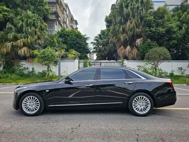 Cadillac CT6 — Фото автомобиля 3
