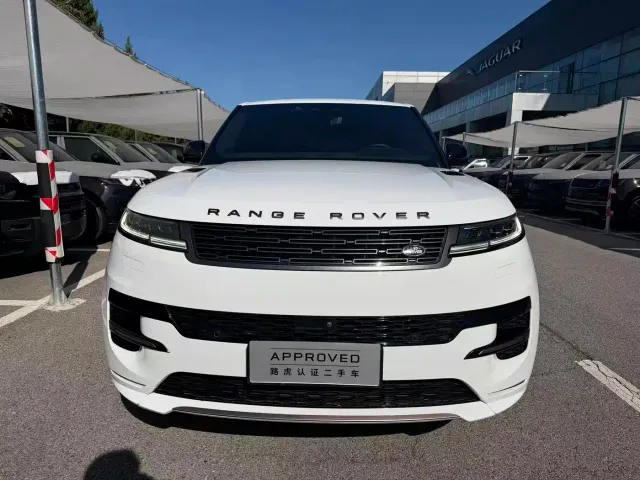 Land Rover Range Rover Sport — Фото автомобиля 2
