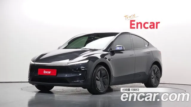 Фотография автомобиля — Tesla Model Y