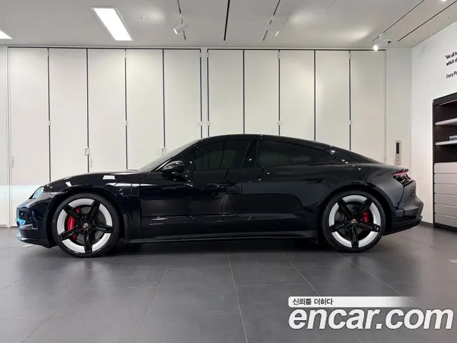 Porsche Taycan Taycan Khan — Фото автомобиля 6