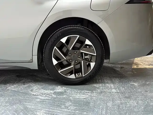 GAC Aion S Plus — Фото автомобиля 19