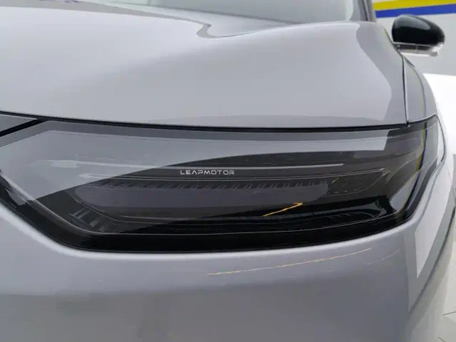 Leapmotor Leapmotor C11 2026 Pure Electric 640 LiDAR Premium — Фото автомобиля 5