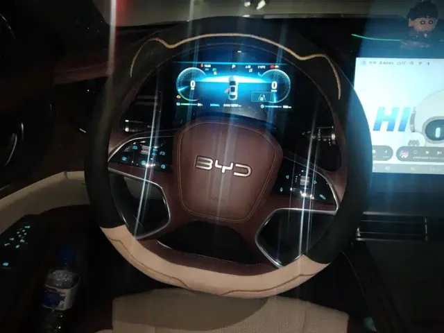 BYD Seal — Фото автомобиля 15