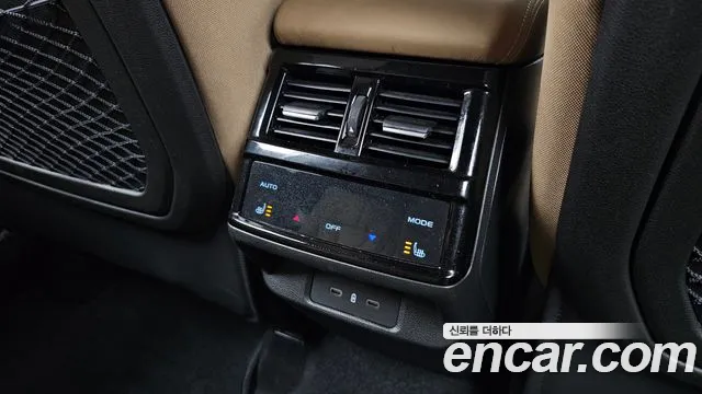 Renault-KoreaSamsung Grand Koleos Grand Koleos 2.0 Iconic 2WD — Фото автомобиля 16