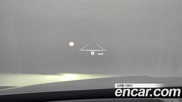 Genesis G80 Бензин 2.5 турбо AWD — Фото автомобиля 13