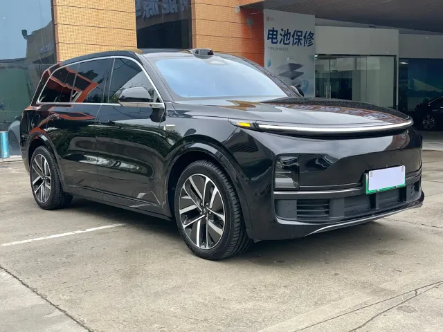 Li Auto L9 — Фото автомобиля 3