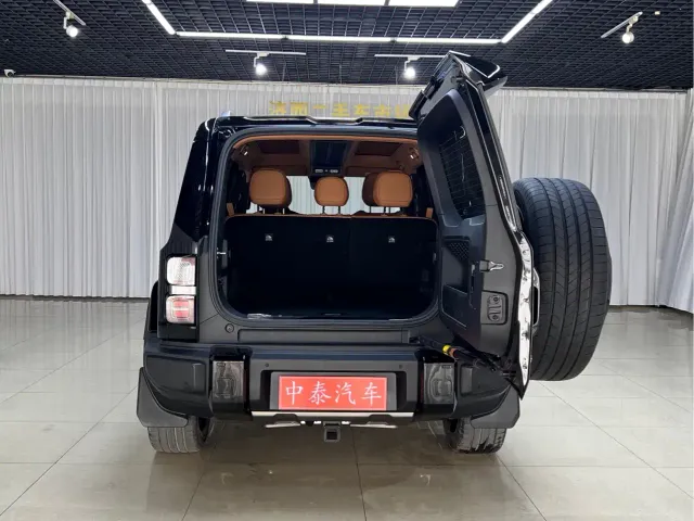 iCAR V27 — Фото автомобиля 6
