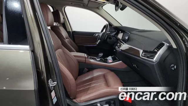 BMW X5 — Фото автомобиля 11