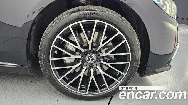 Mercedes-Benz S-Class — Фото автомобиля 20