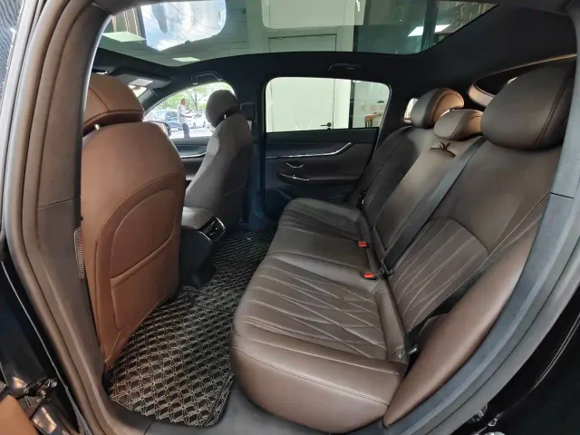 Changan Qiyuan A07 — Фото автомобиля 7