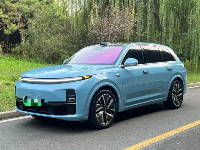 Фотография автомобиля — Li Auto L7