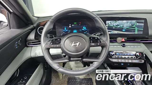 Hyundai Avante CN7 — Фото автомобиля 14