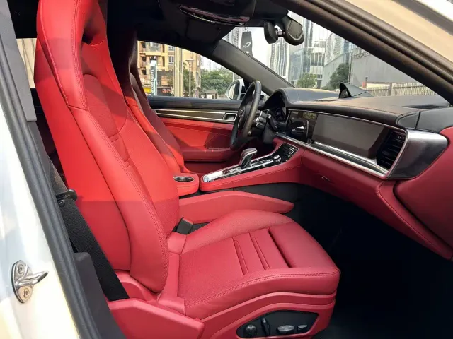 Porsche Panamera — Фото автомобиля 11