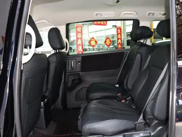 Honda Odyssey — Фото автомобиля 10