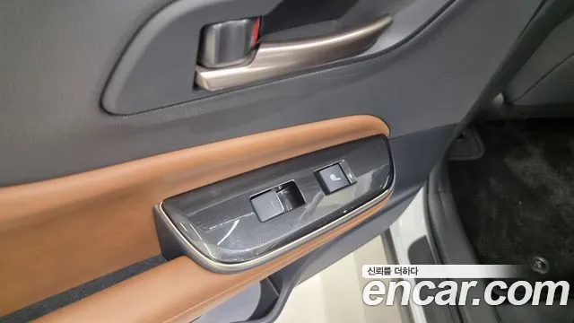 Toyota Crown — Фото автомобиля 14