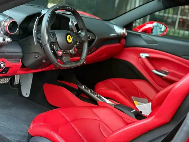 Ferrari F8 — Фото автомобиля 3