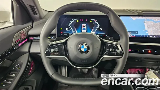 BMW 5-Series — Фото автомобиля 11