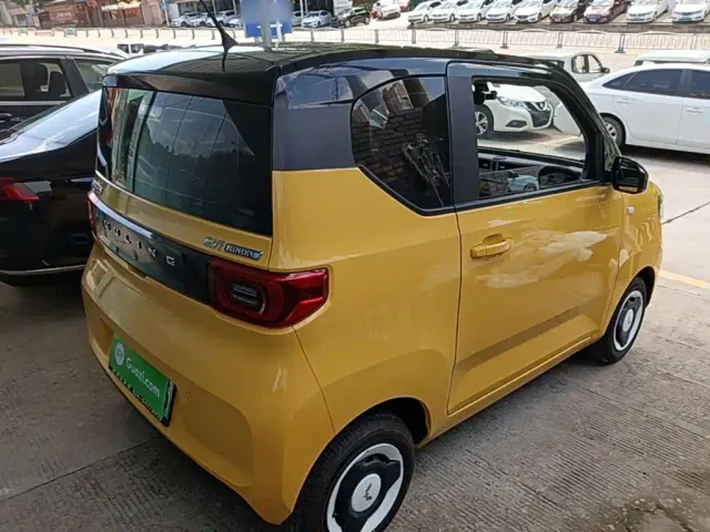 Wuling Hongguang Mini EV — Фото автомобиля 6
