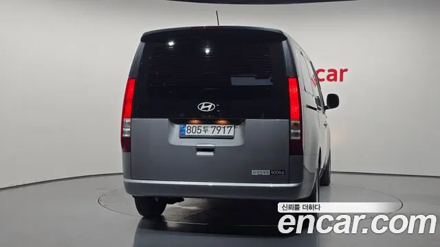Hyundai Staria Staria Карго 3 места — Фото автомобиля 4