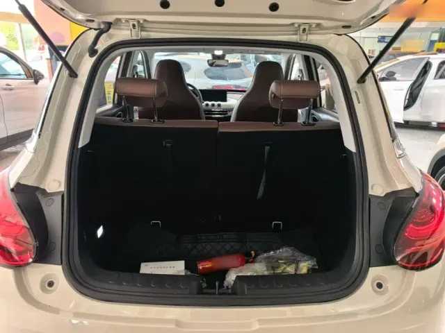 Wuling Bingo — Фото автомобиля 18