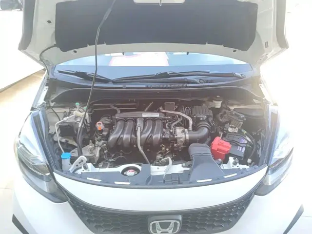 Honda Fit — Фото автомобиля 19
