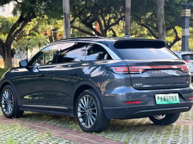 Leapmotor Leapmotor C11 2024 Pure Electric 580 Premium Edition — Фото автомобиля 16
