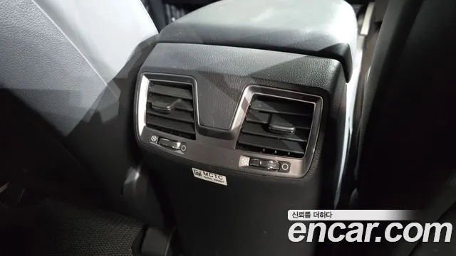 KG_Mobility_Ssangyong Rexton — Фото автомобиля 29