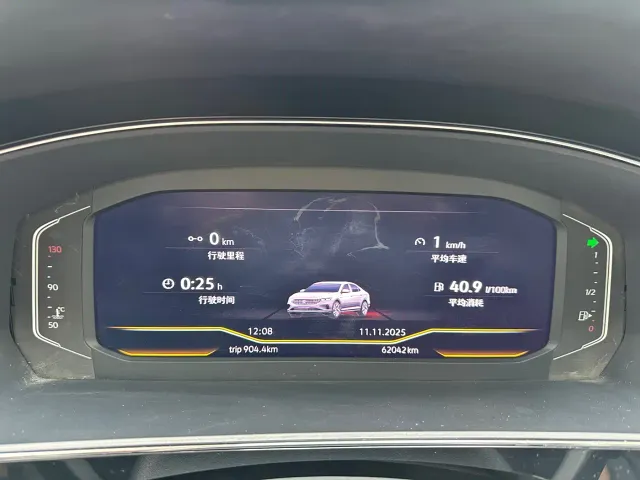 Volkswagen Passat — Фото автомобиля 15