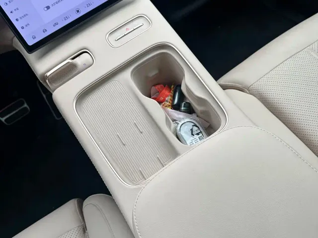 Nio EC7 — Фото автомобиля 29