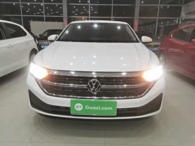 Volkswagen Sagitar — Фото автомобиля 2