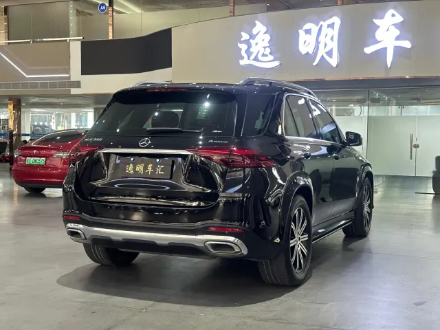 Mercedes-Benz GLE-Class — Фото автомобиля 14